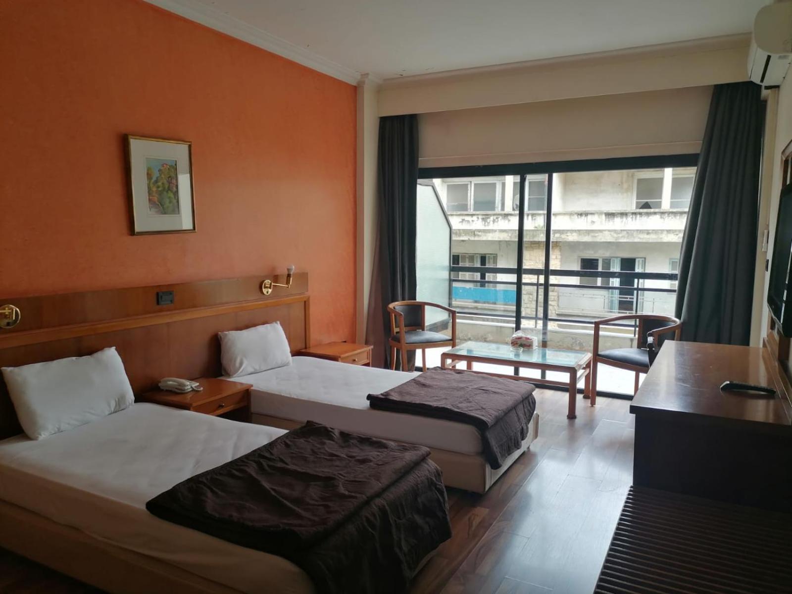 Charles Hotel Bejrut Zewnętrze zdjęcie
