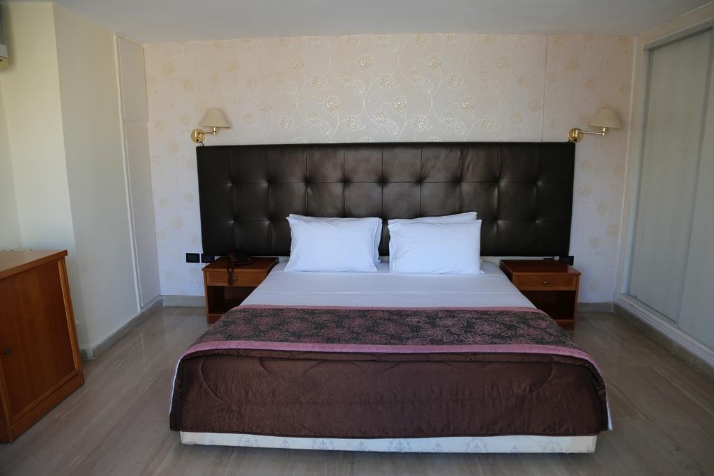 Charles Hotel Bejrut Zewnętrze zdjęcie